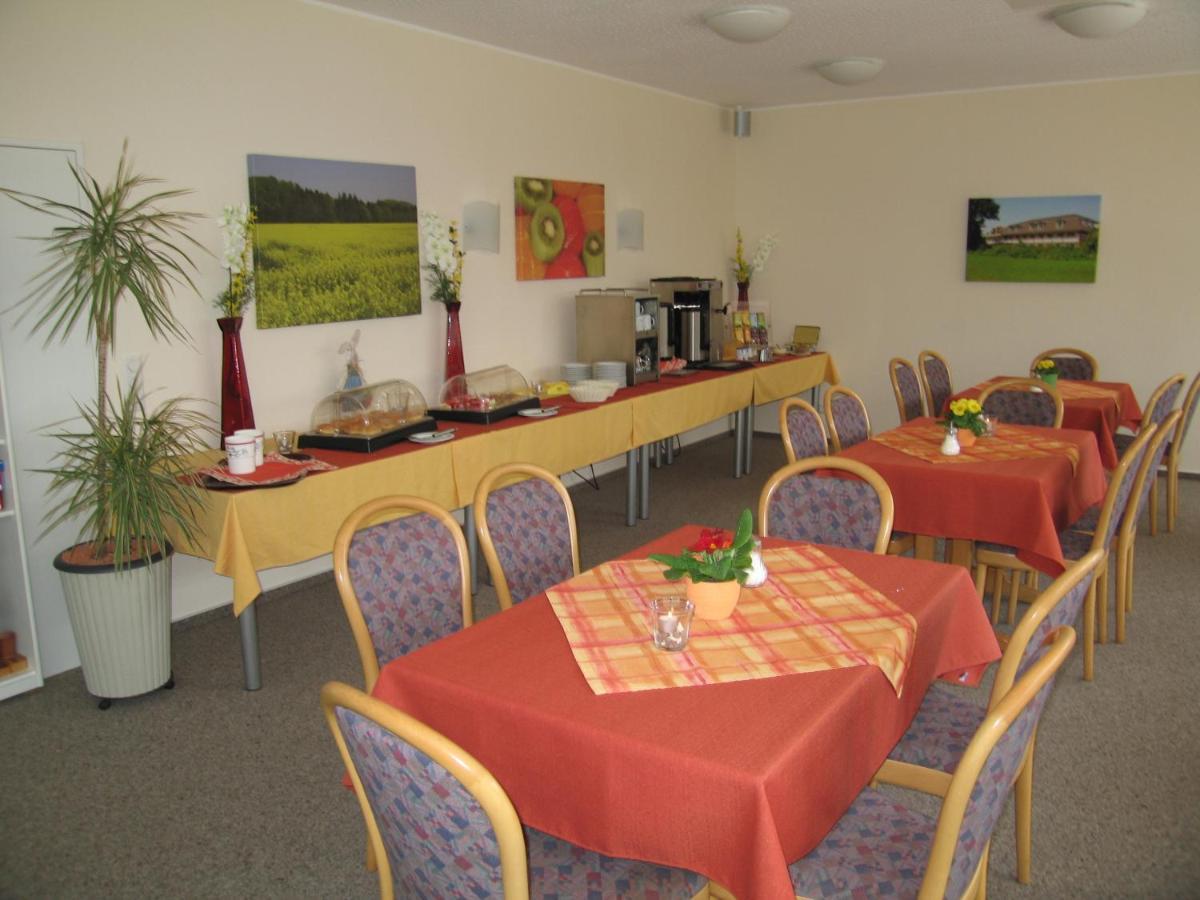 Zum Rosenteich Hotel